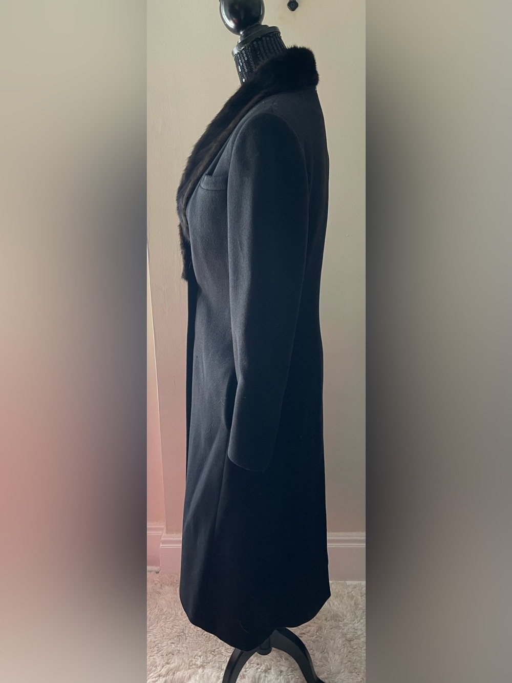 Vintage Hannah Black Wool Coat With Mink Collar - Picture 3 of 15